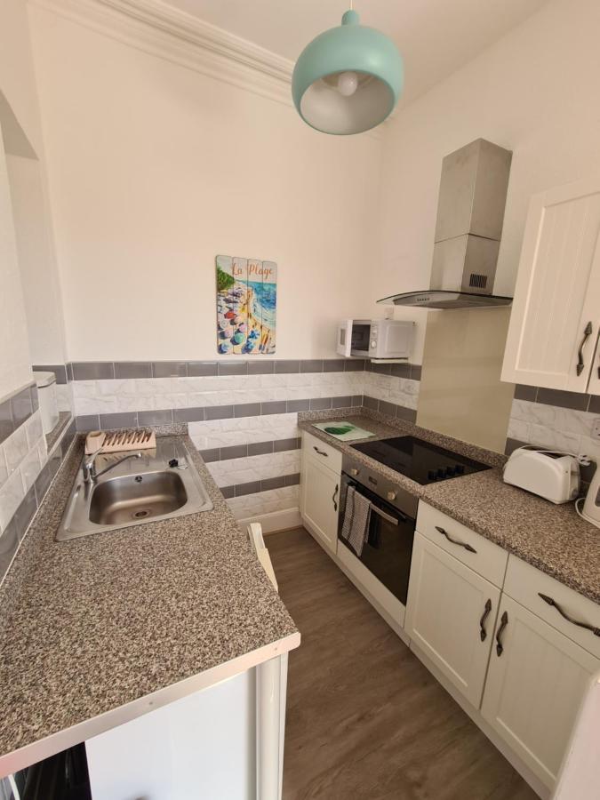 Meadowside Holiday Apartments 托基 外观 照片