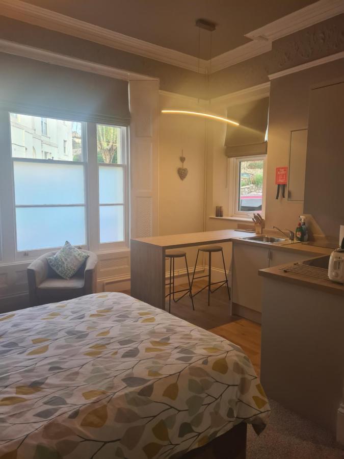 Meadowside Holiday Apartments 托基 外观 照片