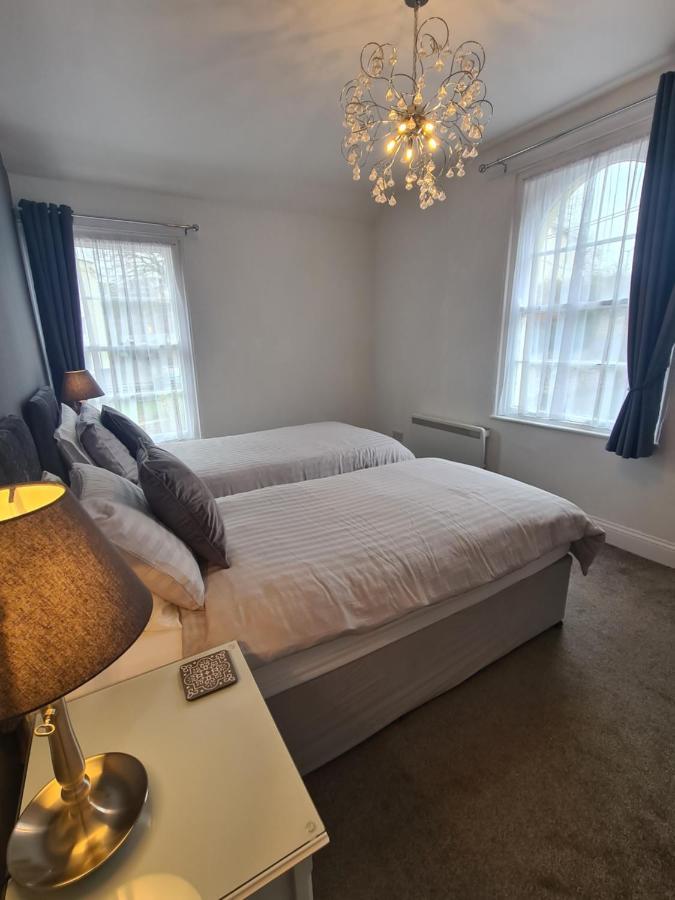 Meadowside Holiday Apartments 托基 外观 照片